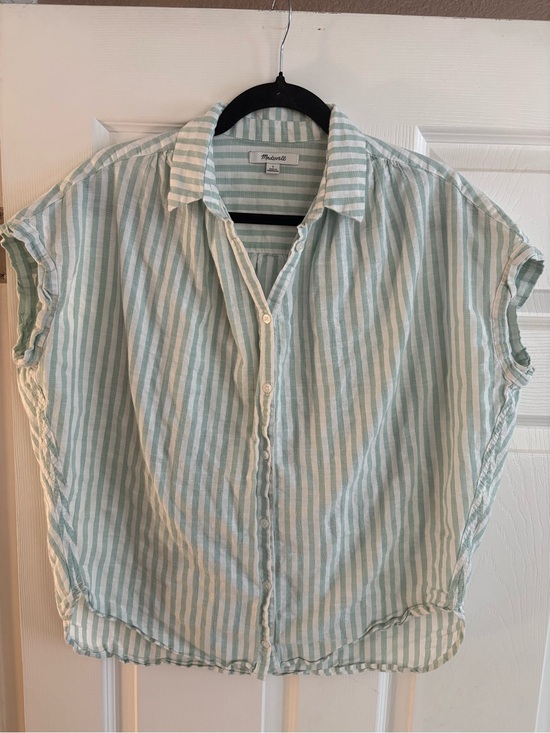 Madewell Tops - Madewell striped blouse top button up cap sleeves beach 100% cotton collared S